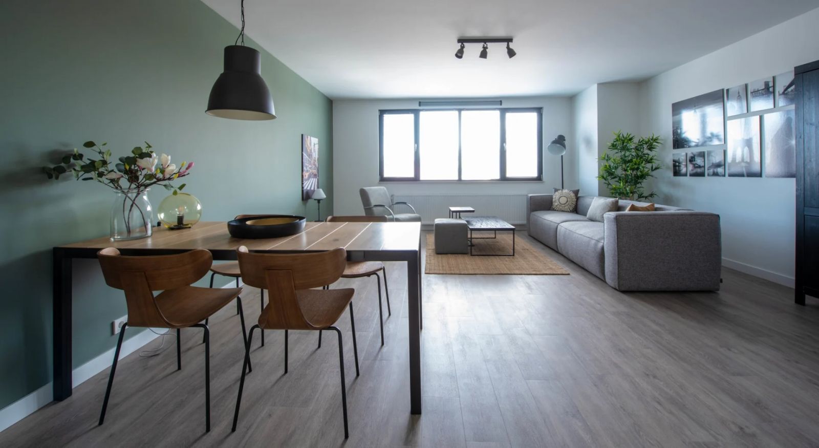 Juno Short Stay appartementen heeft gebruik gemaakt van meubilair van De Eekhoorn voor hun hotel inrichting en project inrichting.